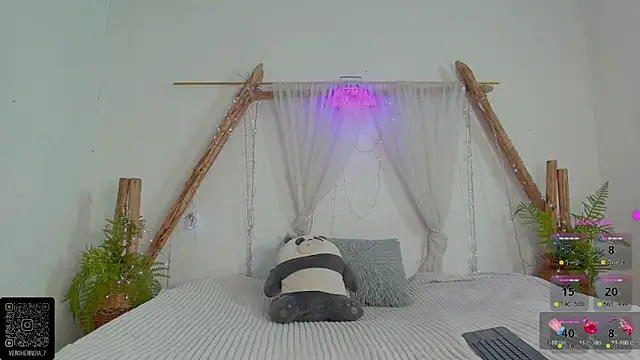  RedMoon online show from April 23, 9:38 pm