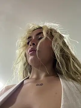 emma oxford online show from March 12, 10:36 pm