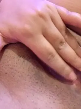 Snapshot of Mimy_khalifa chatting on November 18, 4:27 am Mimy khalifa online show from November 18, 4:27 am