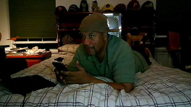 pimpdaddy4ever online show from December 22, 12:00 am