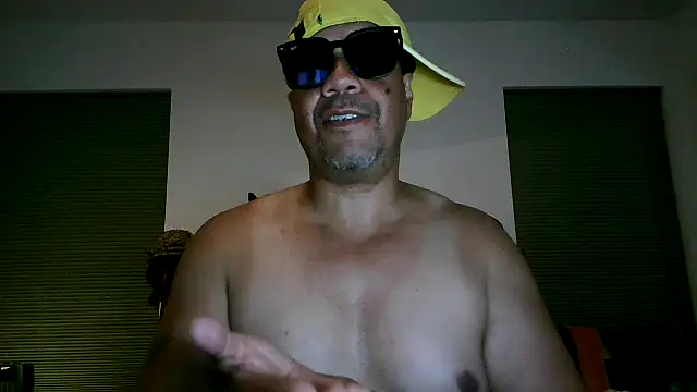pimpdaddy4ever online show from April 23, 2:40 am