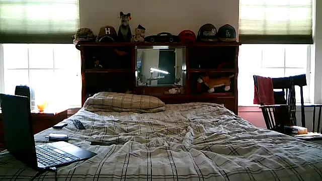 pimpdaddy4ever online show from April 10, 1:51 pm