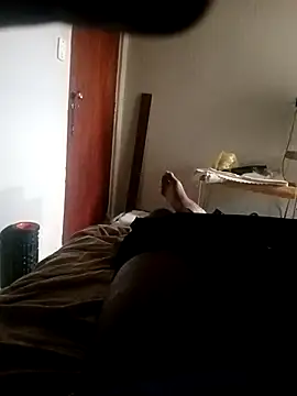 Snapshot of Beto0815 chatting on February 19, 3:53 pm Beto0815 online show from February 19, 3:53 pm