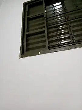 Snapshot of Beto0815 chatting on February 15, 3:55 pm Beto0815 online show from February 15, 3:55 pm