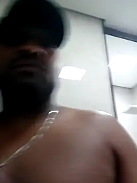 Snapshot of Beto0815 chatting on February 8, 6:05 pm Beto0815 online show from February 8, 6:05 pm