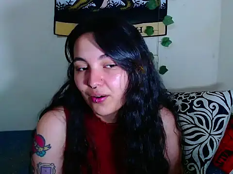 sweetiee mary online show from November 9, 9:30 pm