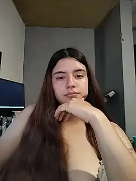 Snapshot of Carandrew chatting on June 15, 3:23 pm Carandrew online show from June 15, 3:23 pm