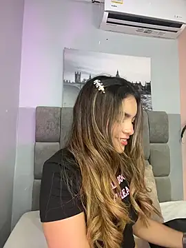 Snapshot of selene_tylor_ chatting on July 19, 8:27 pm selene tylor online show from July 19, 8:27 pm