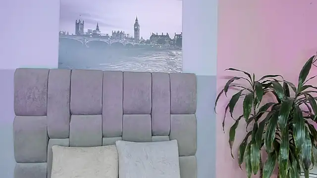 Snapshot of selene_tylor_ chatting on June 25, 8:14 pm selene tylor online show from June 25, 8:14 pm