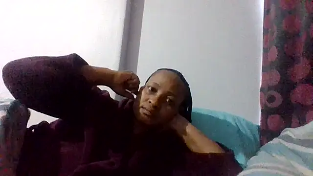 BabeAssXX online show from October 12, 4:03 am