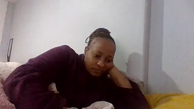 Snapshot of BabeAssXX chatting on July 5, 5:36 am BabeAssXX online show from July 5, 5:36 am