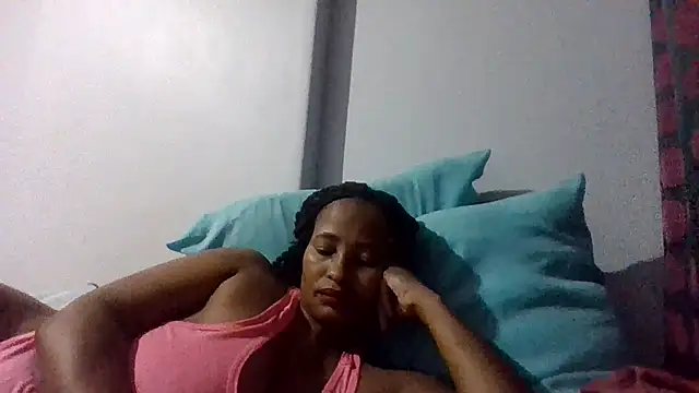 BabeAssXX online show from February 4, 5:30 pm