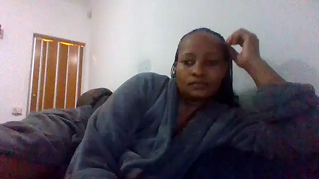 BabeAssXX online show from October 6, 3:51 am