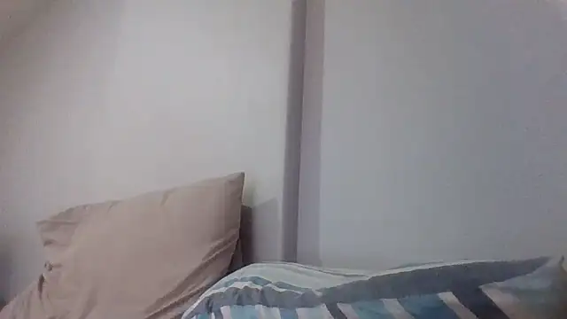 BabeAssXX online show from February 20, 5:26 am