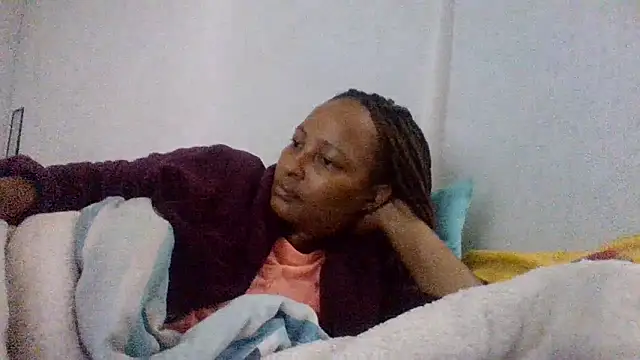 BabeAssXX online show from April 20, 7:22 am