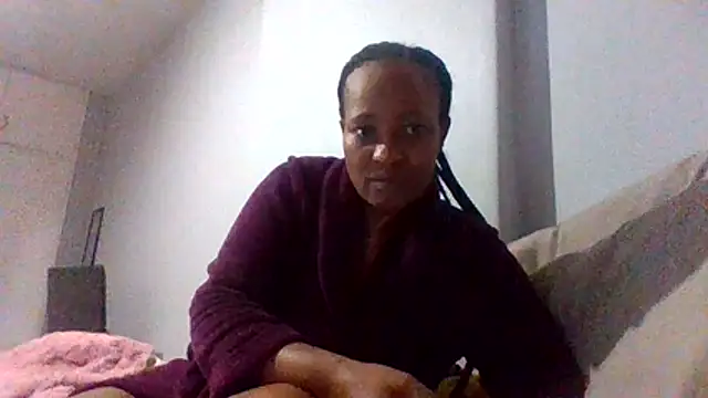 BabeAssXX online show from March 22, 7:32 am