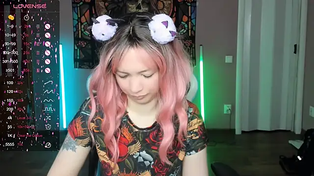 Snapshot of Project_hisoka chatting on September 21, 5:01 am Project hisoka online show from September 21, 5:01 am