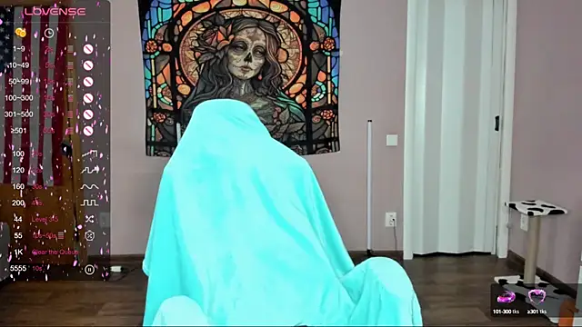 Snapshot of Project_hisoka chatting on March 22, 7:04 am Project hisoka online show from March 22, 7:04 am