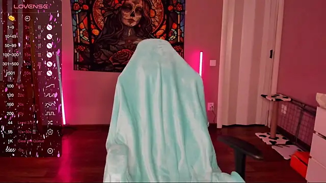 Snapshot of Project_hisoka chatting on March 3, 4:54 am Project hisoka online show from March 3, 4:54 am