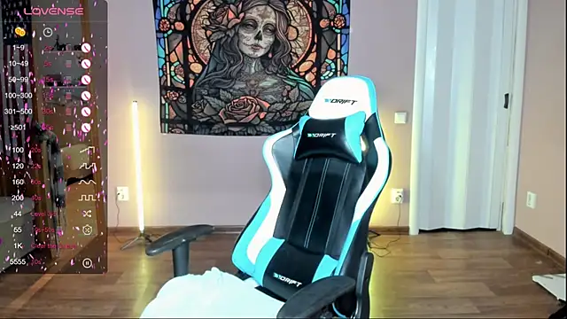 Project hisoka online show from December 14, 2:00 pm