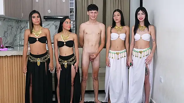 maidengirls online show from October 31, 7:43 pm