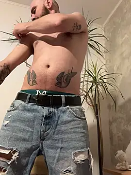 derek1494 online show from January 14, 9:51 pm