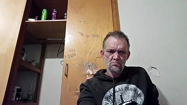 TooFknHorny7676xh online show from May 9, 10:57 pm