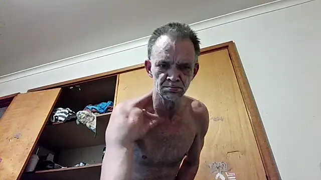 TooFknHorny7676xh online show from April 10, 1:01 am