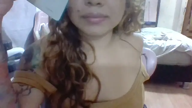 Jennxdolls online show from February 16, 10:55 pm