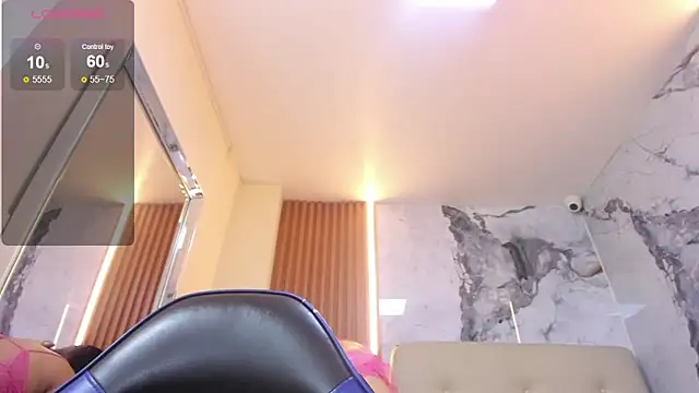 LAILAMORFY online show from January 8, 12:22 pm