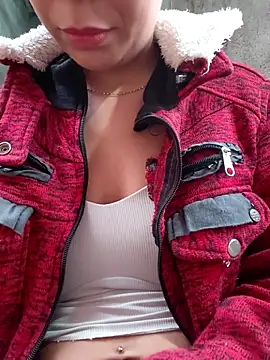 MariCeleste- online show from December 4, 11:09 am