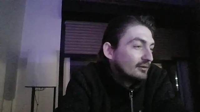 Wesleymodel online show from February 8, 5:54 pm