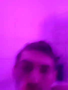 Wesleymodel online show from January 8, 9:54 pm