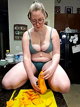 littlelustlamb online show from December 6, 10:02 pm