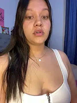 Ari Martin online show from April 5, 8:43 am