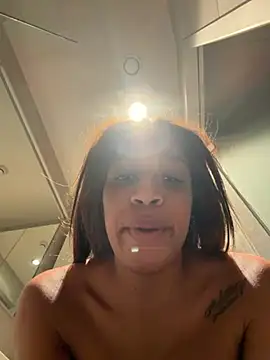 Black Dolll online show from March 27, 4:41 pm