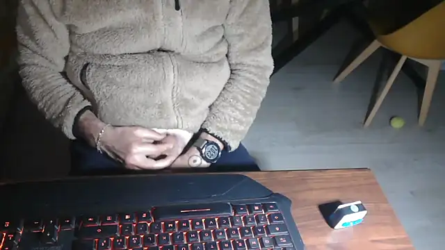 Adri gard online show from March 8, 9:18 pm