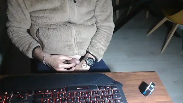 Adri gard online show from March 4, 9:11 pm