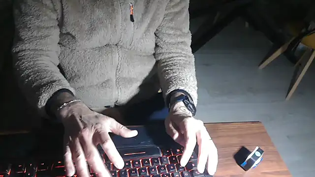 Adri gard online show from March 15, 9:22 pm