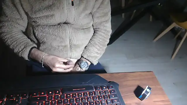 Adri gard online show from March 29, 8:32 pm