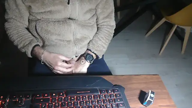 Adri gard online show from March 13, 9:09 pm