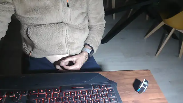 Adri gard online show from March 25, 9:14 pm