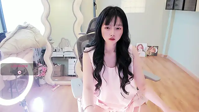 Nery Asian online show from April 9, 5:42 am