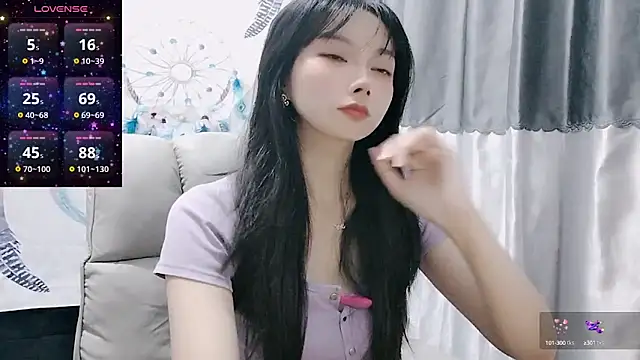 Snapshot of Nery_Asian chatting on March 6, 1:58 am Nery Asian online show from March 6, 1:58 am