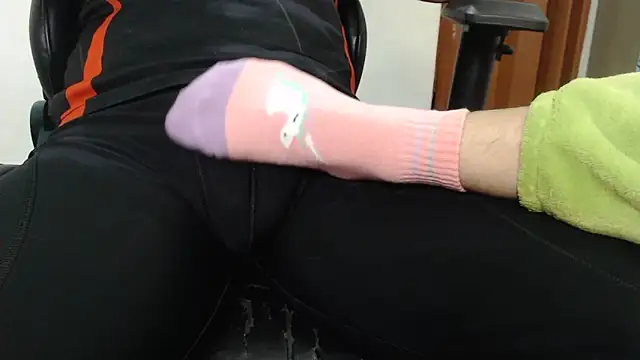 OldManAndGirlishLady online show from May 21, 3:04 am