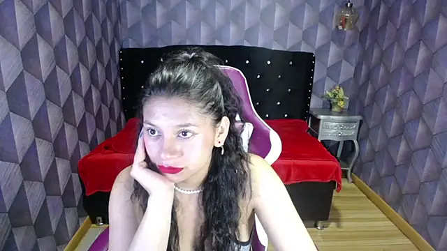 Lilyevansx online show from March 21, 10:17 am