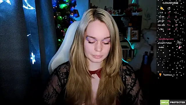 Snapshot of Bad_Girl009 chatting on January 13, 6:23 pm Bad Girl009 online show from January 13, 6:23 pm