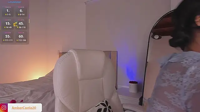 Snapshot of Amber-9 chatting on February 19, 1:51 am Amber-9 online show from February 19, 1:51 am