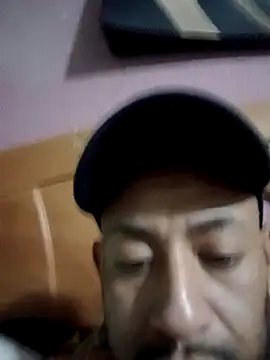 pineda1689 online show from March 22, 6:36 pm
