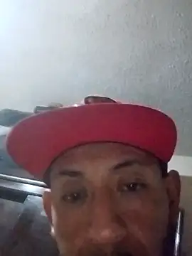 pineda1689 online show from October 18, 5:31 am